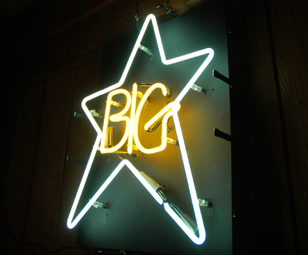 Neon Star: Another angle of the icon, shared and saved from the official Facebook page for the "Nothing Can Hurt Me" documentary. Also believe this image was used for an early '90s CD-two-fer-reissue of "#1 Record" and "Radio City."