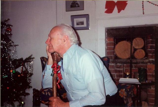 424566_107897056054636_1217529342_n