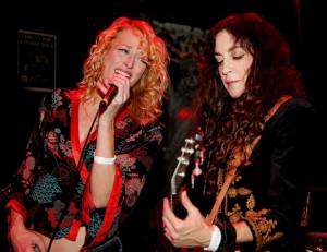 Lez Zeppelin bringing a whole lotta love