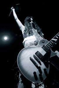 Wonder where Steph Paynes learned that rock god pose?