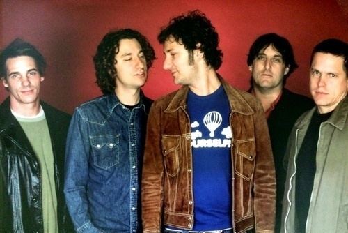 the-honeydogs-6053def2-2325-40e5-aae4-bc3f3f6cced-resize-750